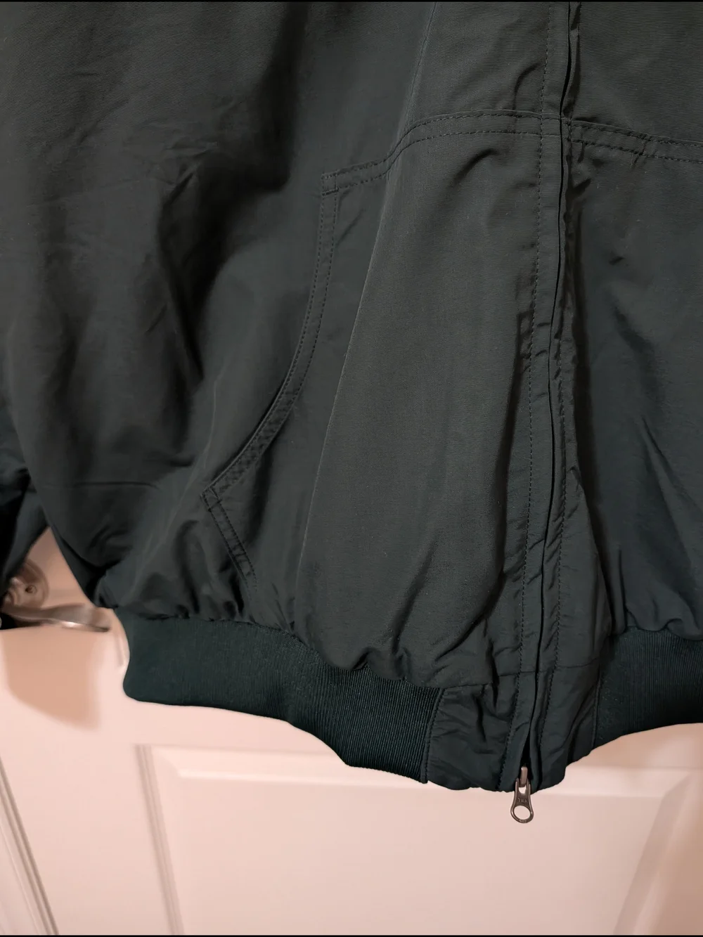 Patagonia Men's Hooded Jacket in Dark Green